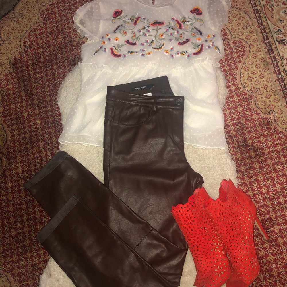 Leather skinny pants